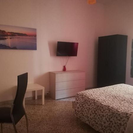 B&B Metro サレルノ エクステリア 写真