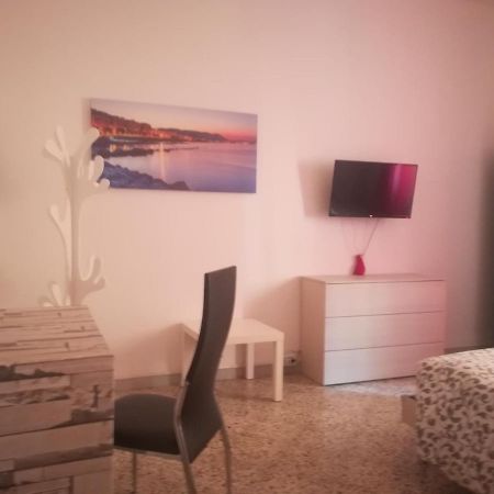 B&B Metro サレルノ エクステリア 写真